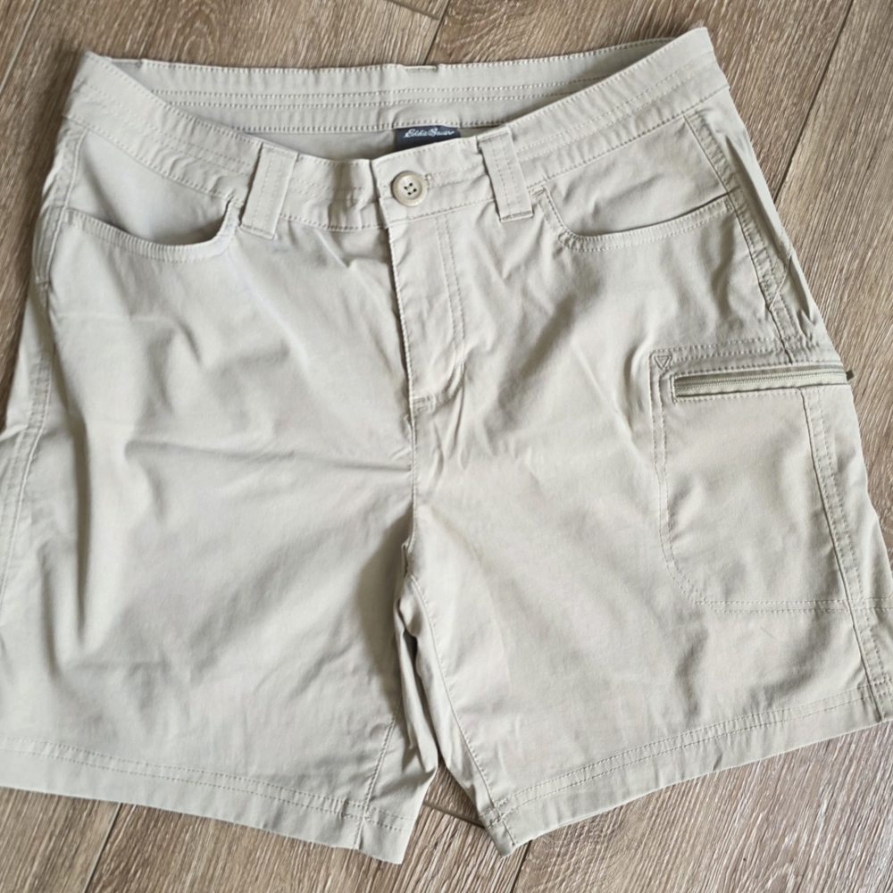 Eddie Bauer Women's Light Cream Cargo Shorts
